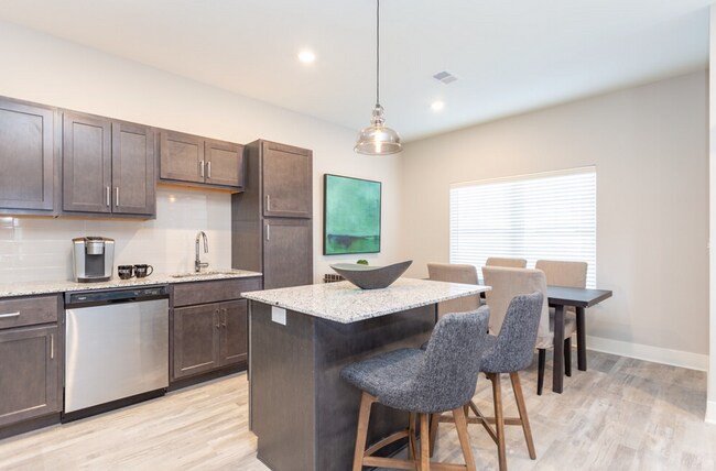 Foto del edificio - The Warbler | Three Bedroom Townhome