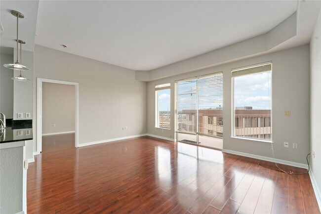 Foto del edificio - 3505 Sage Rd