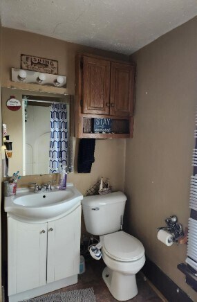 Foto del edificio - 807 E Market St