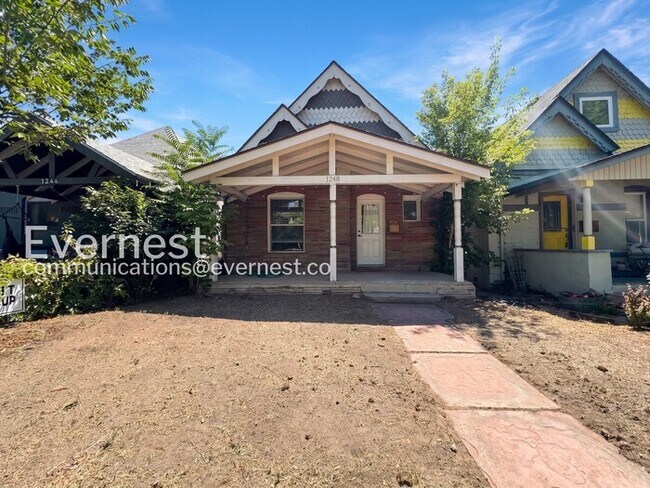 Building Photo - 2-Bed/1-Bath Home/Available Now!