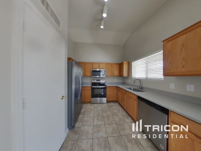 Building Photo - 30610 N Coral Bean Dr