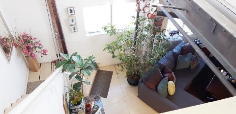 LOFT PIX LOOKING DOWN - 2934 Ford St