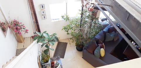 LOFT PIX LOOKING DOWN - 2934 Ford St