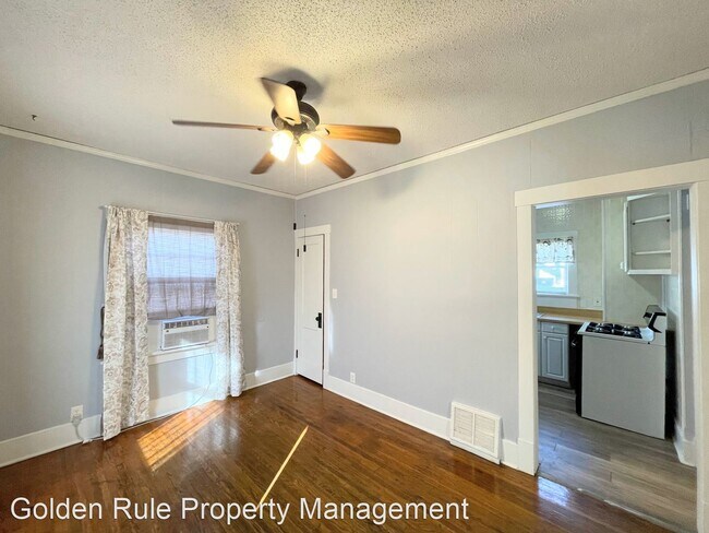 Building Photo - 1 br, 1 bath House - 110 N Maple