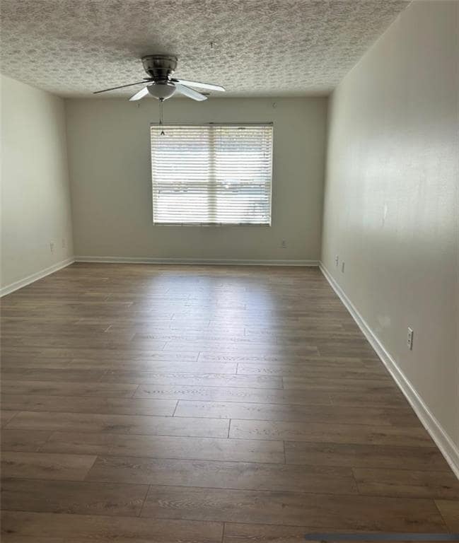 Building Photo - 10101 Waldrop Pl
