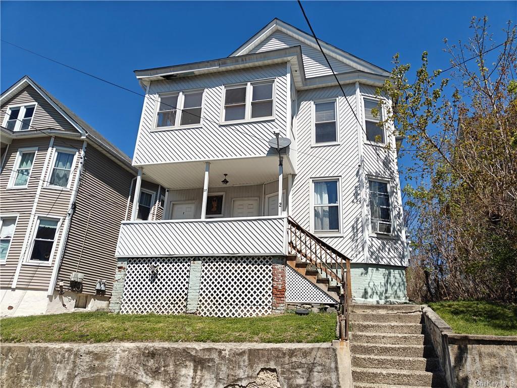 27 Franklin St Unit 2, Poughkeepsie, NY 12601 Room for Rent in