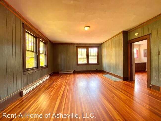 Building Photo - 377 Merrimon Ave