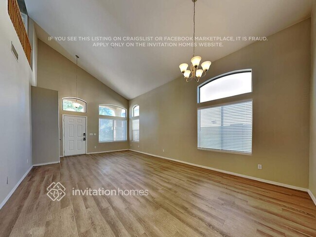 Foto del edificio - 3716 W Darrow St