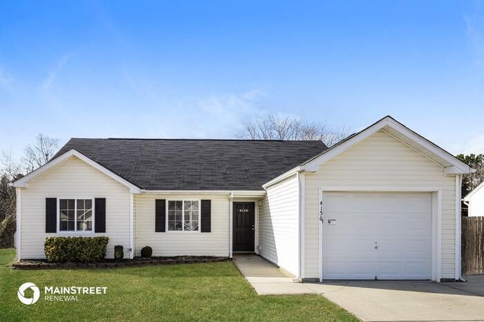 Primary Photo - 4156 Kennison Village Dr, Winston-Salem, N...