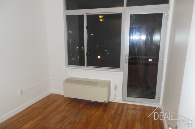 Building Photo - 181 Noll St