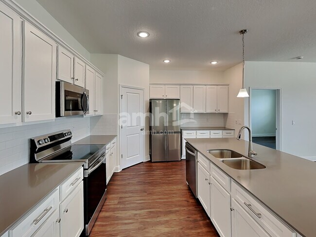 Building Photo - 2776 Ponds Trl