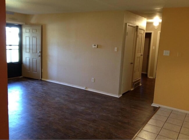 Foto del edificio - 5221 41st St