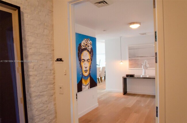 Building Photo - 350 Ocean Dr