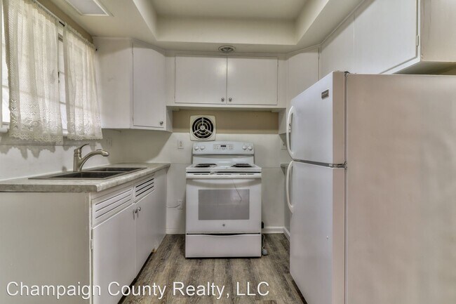 Foto del edificio - 2 br, 1 bath House - 804 W. Florida Ave.