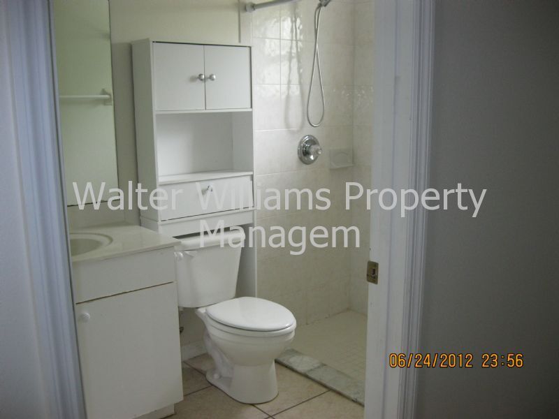 Foto del edificio - 3/2 duplex in Palm Coast      www.werentsu...