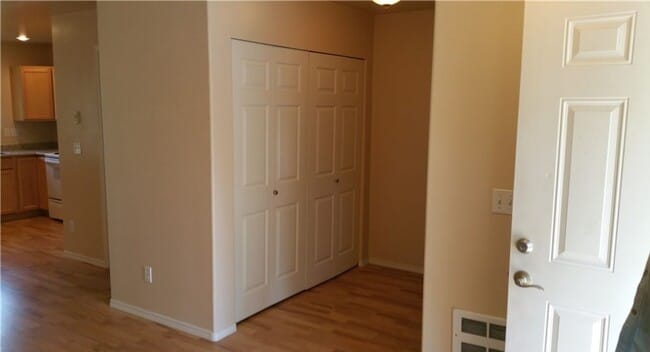 Building Photo - 5786 Portal Way