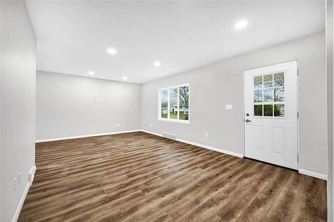 Foto del edificio - 2003 S Mahark Ln