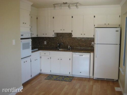 Building Photo - 1 br, 1 bath Apartment - 364 Delmas Ave