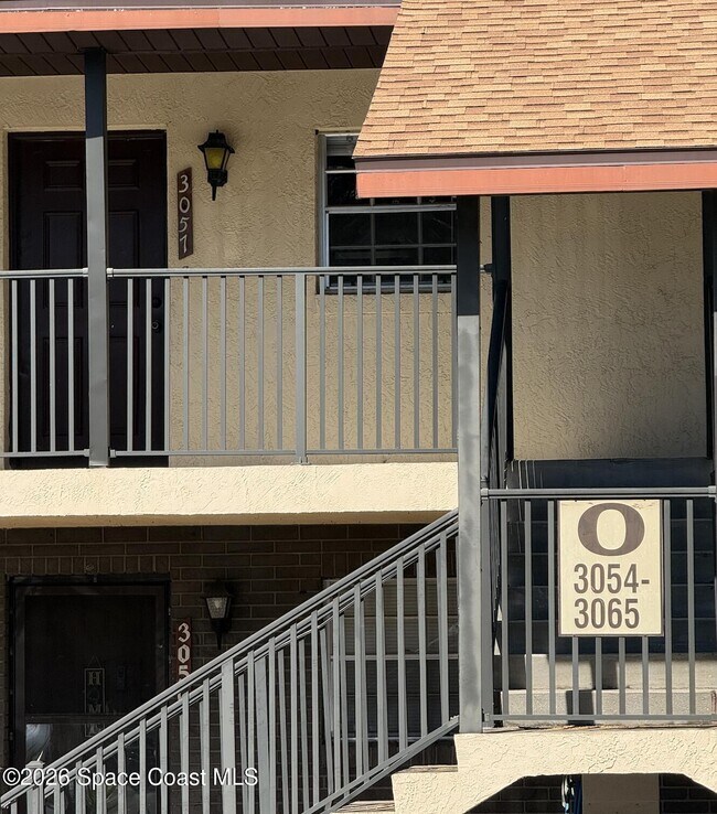 Foto del edificio - 3057 Sir Hamilton Cir