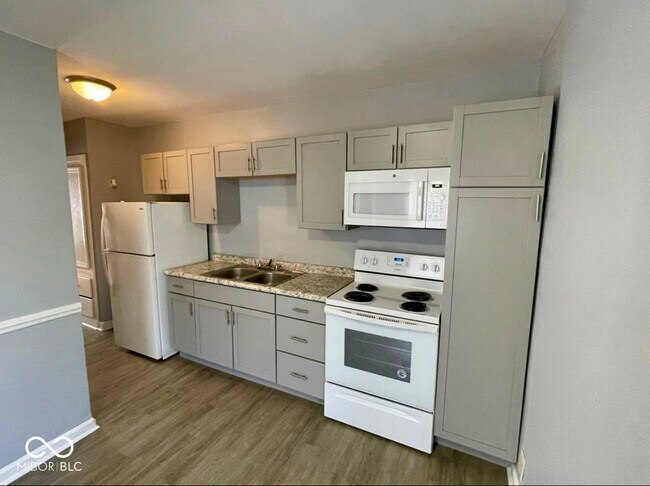 Foto del edificio - 2827 E Brookside Ave