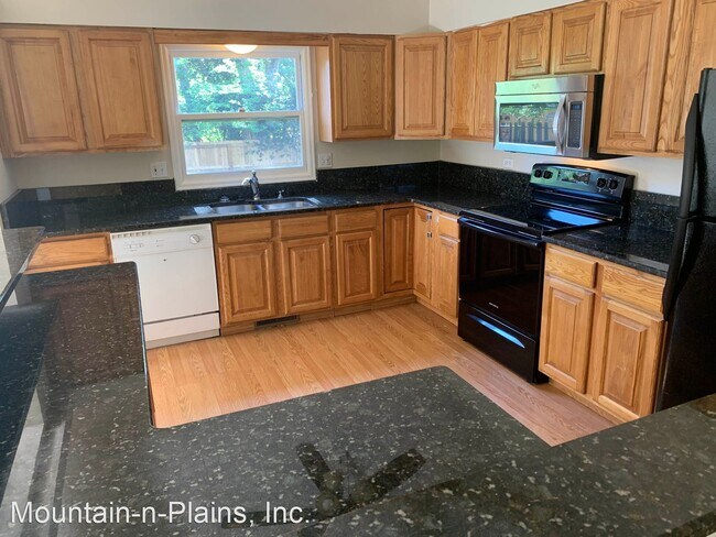Foto del edificio - 4 br, 2.5 bath House - 2618 Brookwood Drive