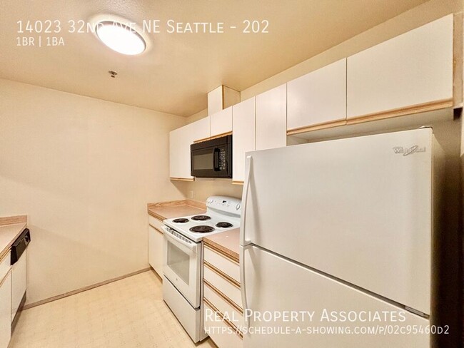 Foto del edificio - Spacious 1 Bed 1 Bath with In-Unit Washer/...