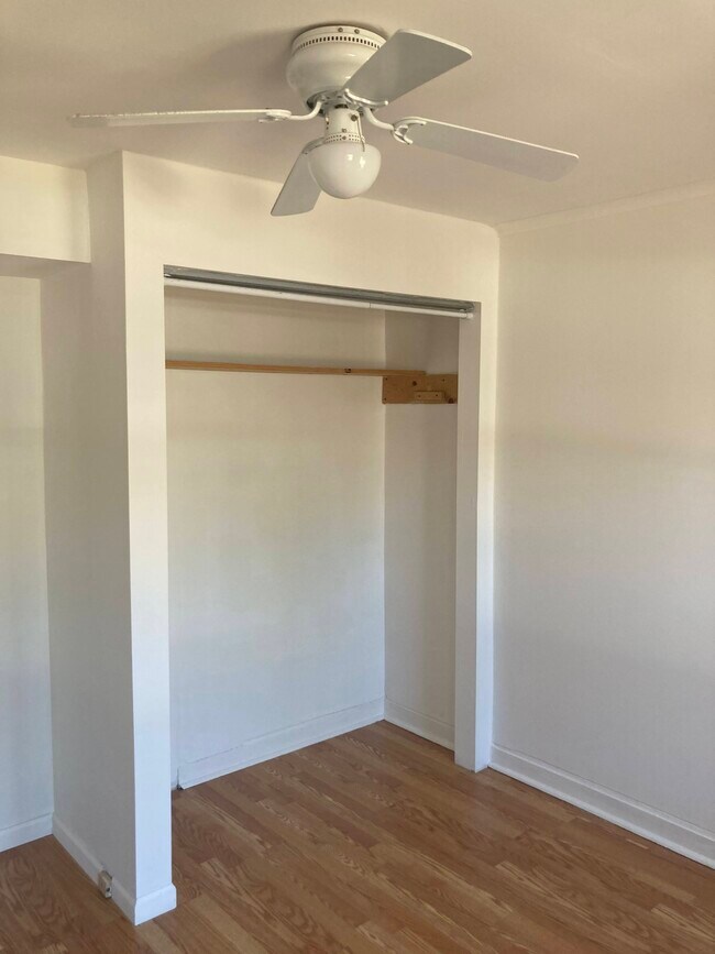 Foto del edificio - 2521 W Haddon Ave