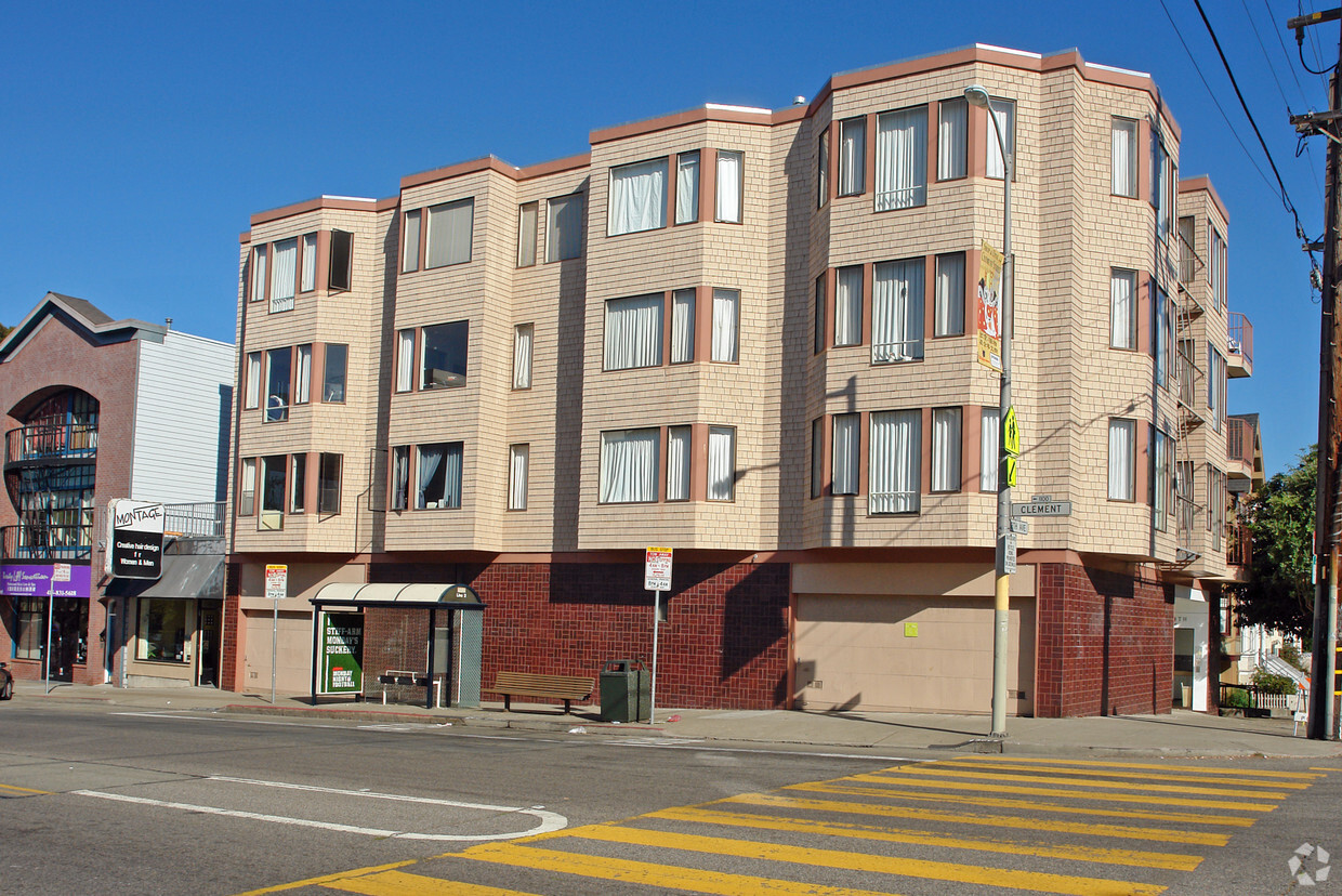 Building Photo - 1100 Clement St