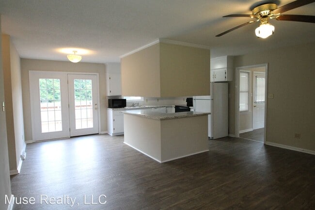 Building Photo - 2 br, 1 bath House - 2784 Gordon Road