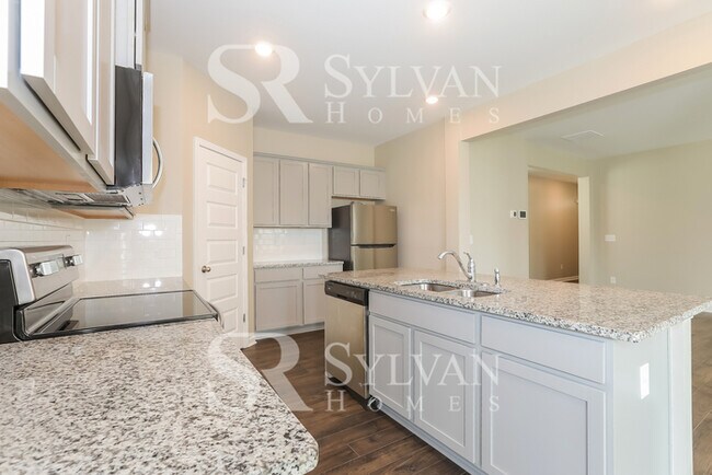 Foto del edificio - 2623 Lovejoy Crossing Dr
