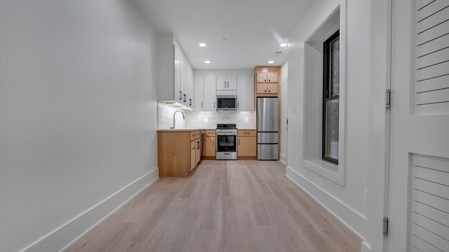 Building Photo - 1433 Euclid St NW