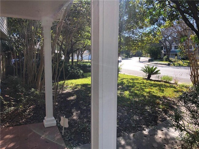 Foto del edificio - 7501 Shoal Creek Blvd