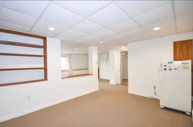 Building Photo - 36 Toftree Ln