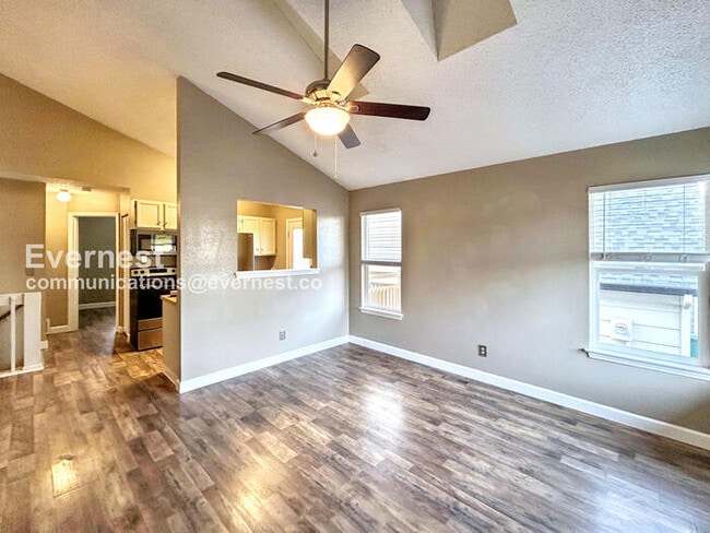 Building Photo - 6655 Lonsdale Dr