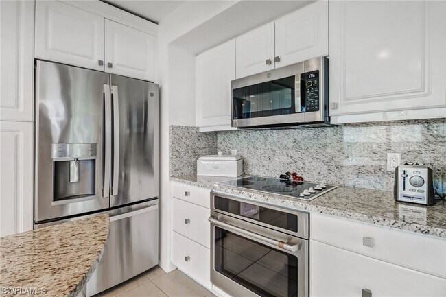 Foto del edificio - 4041 Gulf Shore Blvd N