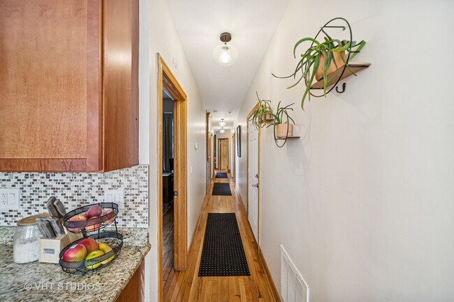 Foto del edificio - 4939 S Forrestville Ave