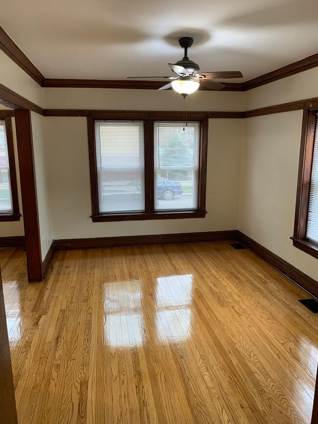 Foto del edificio - 4024 W Cortland St