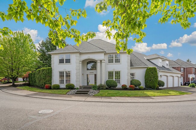 Building Photo - 2284 NW Wheatfield Way
