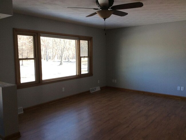 Foto del edificio - 11528 Leiser Ln