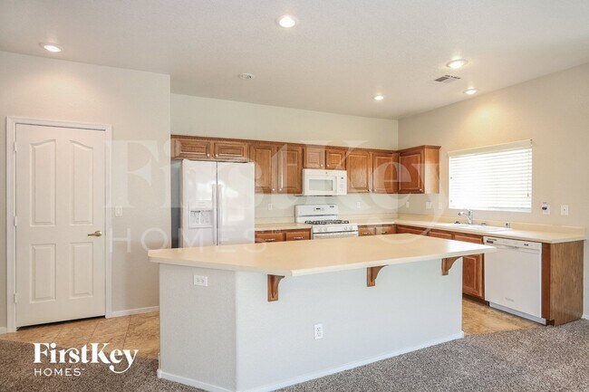 Foto del edificio - 4025 Amberdale Ave