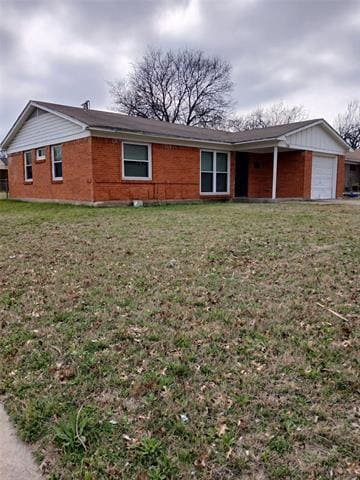 Building Photo - 706 Goldwood Dr