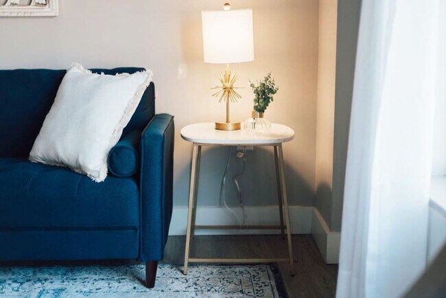 Foto del edificio - 202 E Main St