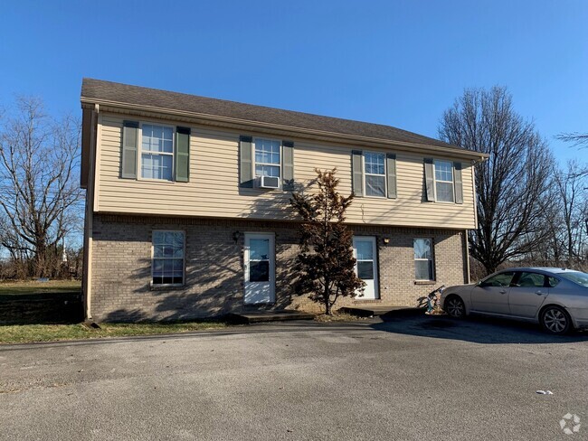 Building Photo - 1070 Brandy Lane, Apartment B