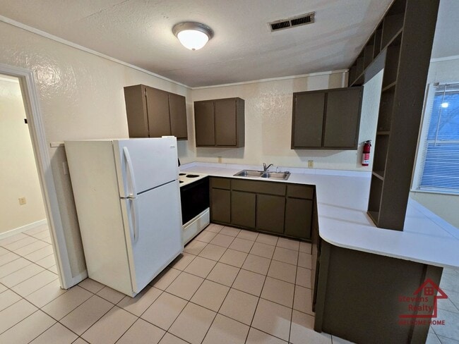 Foto del edificio - 620 Allie Ln