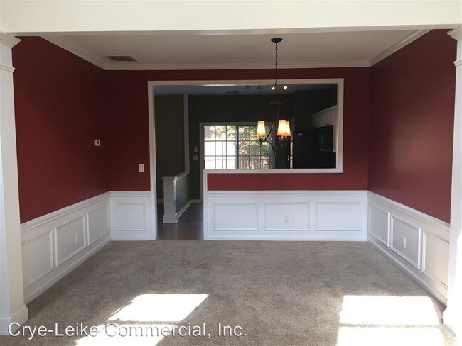 Building Photo - 506 Old Towne Dr