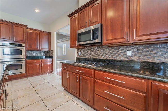 Building Photo - 6121 Molly Malone Ct