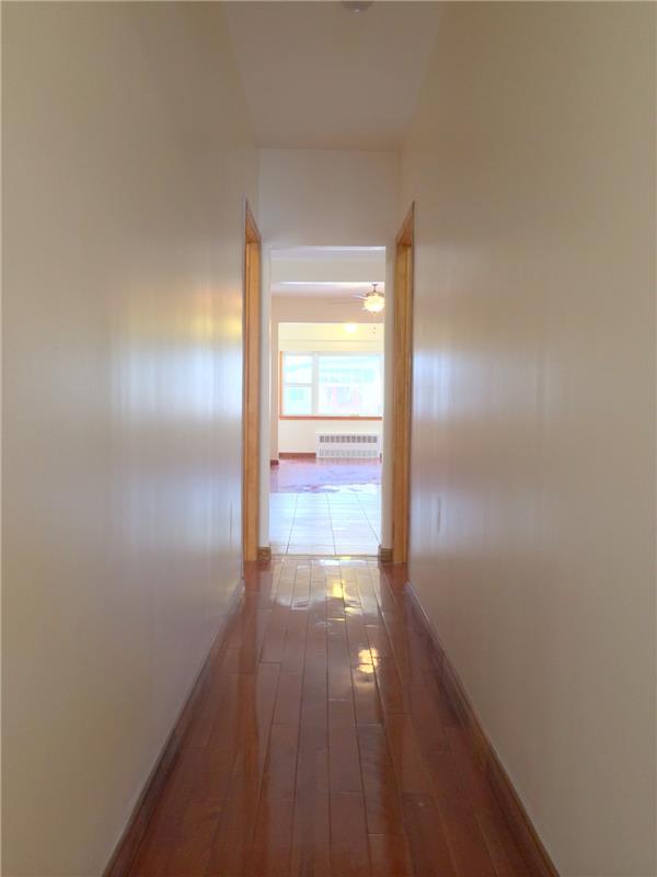 Foto del edificio - 155 Bay 13Th St