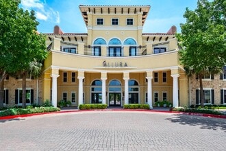 Building Photo - Allura Las Colinas