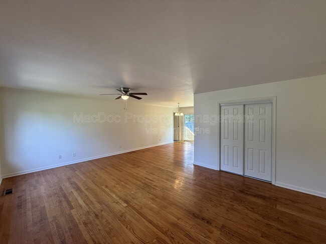 Building Photo - 1225 Dewberry Dr
