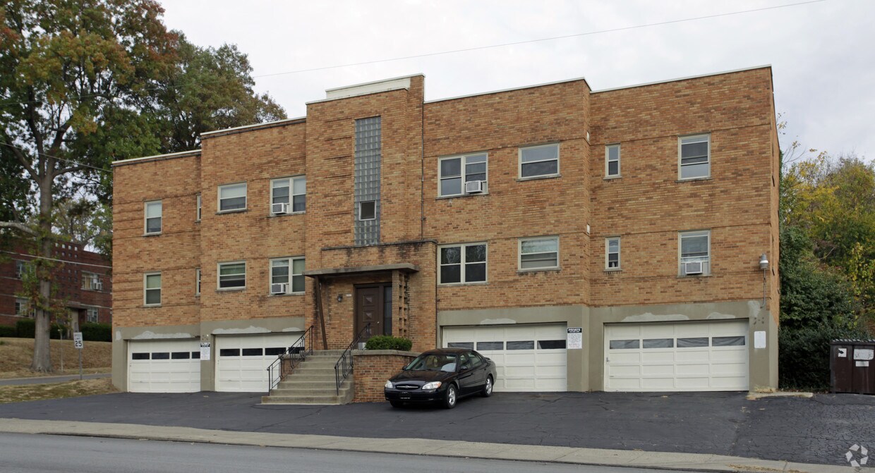 6503 Montgomery Rd, Cincinnati, OH 45213 6503 Montgomery Rd